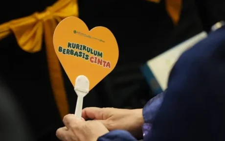 Kurikulum Berbasis Cinta ala Kemenag: Meneladani Akhlak Rasul dalam Belajar Mandiri untuk Rapikan Hati dan Lisan