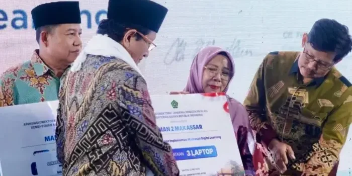 Kemenag Tetapkan 9 Madrasah Terbaik Nasional, MAN 2 Makassar Jadi Unggulan Digital Indonesia Timur