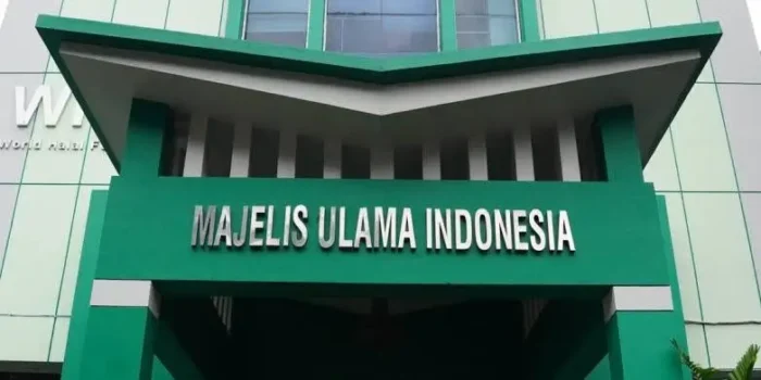 MUI Minta Evaluasi Relasi Kuasa Guru dan Murid, Usul Aturan Ketat Interaksi Pengasuh dengan Santri